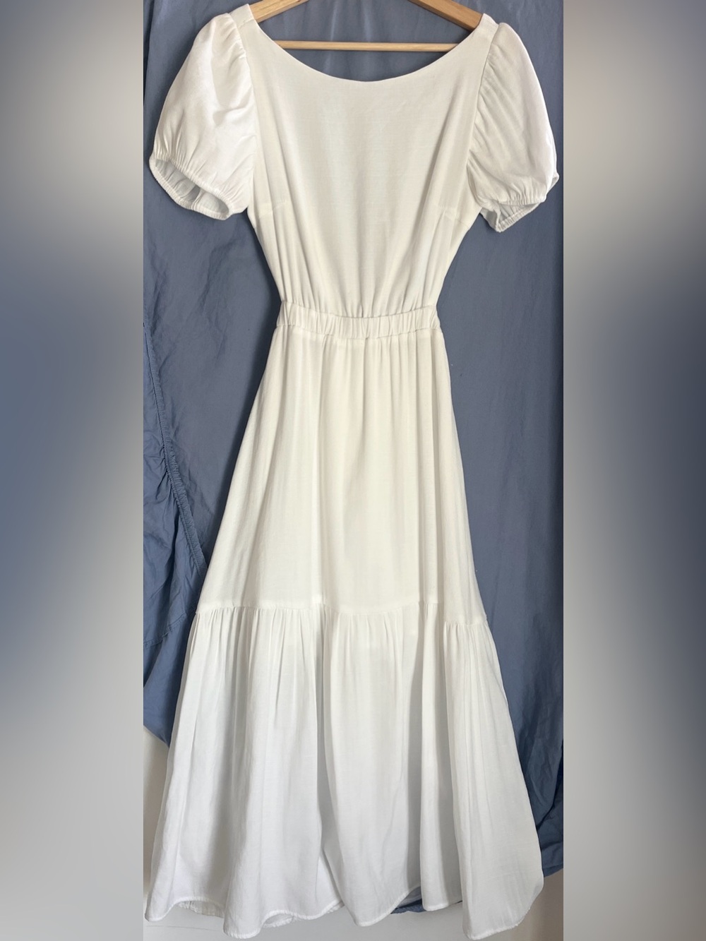 IDem ditto puff-Sleeve White Maxi Dress with Elastic Waist backless -medium - Picture 2 of 5